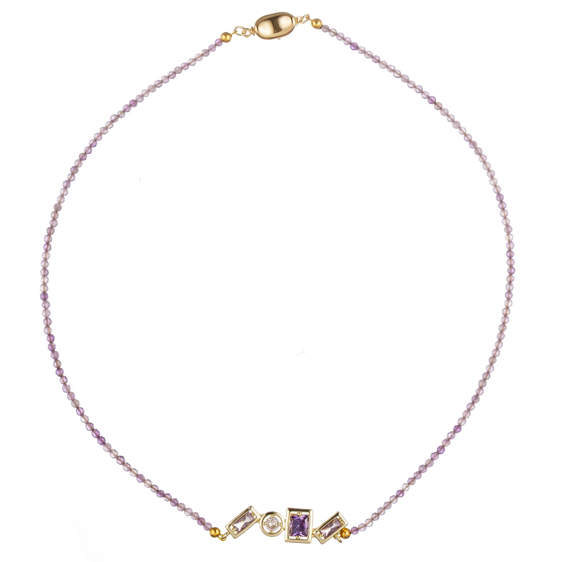 Colier Chic 1 cu design beaded, realizat manual din ametist și zirconiu, cu accente aurii, în nuanțe de mov și auriu, ideal pentru un look elegant de zi.