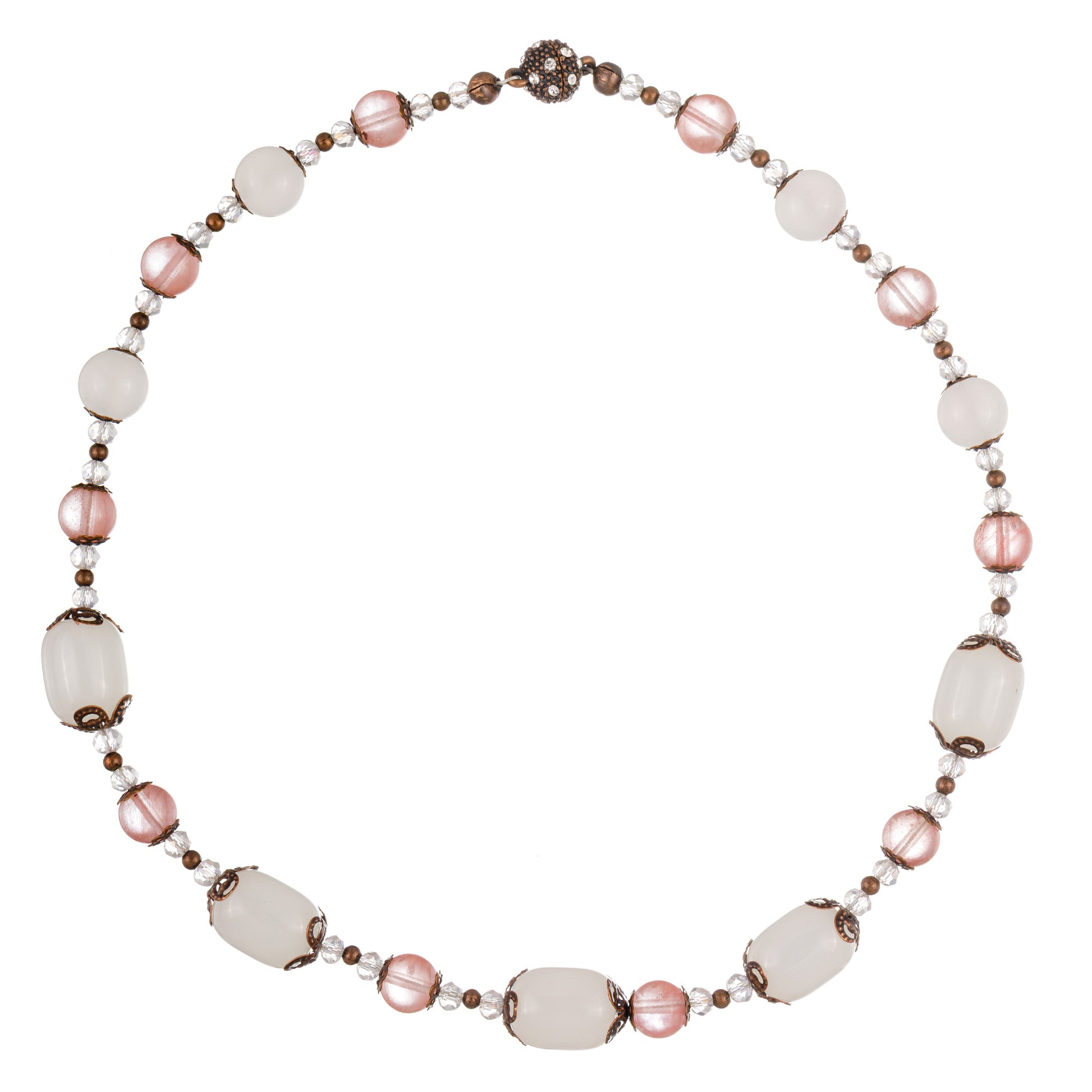 Jolie 7 – colier handmade beaded din sticlă, quartz și metal, în nuanțe delicate de alb, roz pudrat, cupru și argintiu – bijuterie feminină cu design poetic și aer discret, din colecția ‘Atemporal’.
